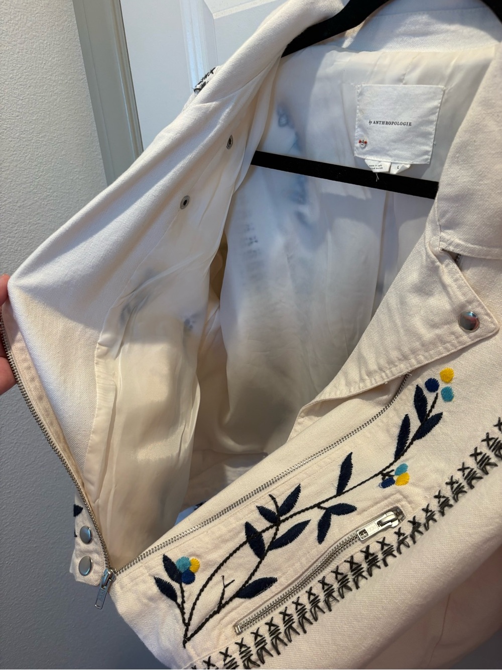 BRAND NEW Anthropologie White Embroidered Moto Jacket, Size Large - Picture 10 of 16